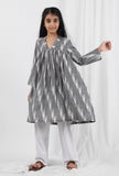 Set Of 2: Grey & White Ikat Cotton Kurta and Pants