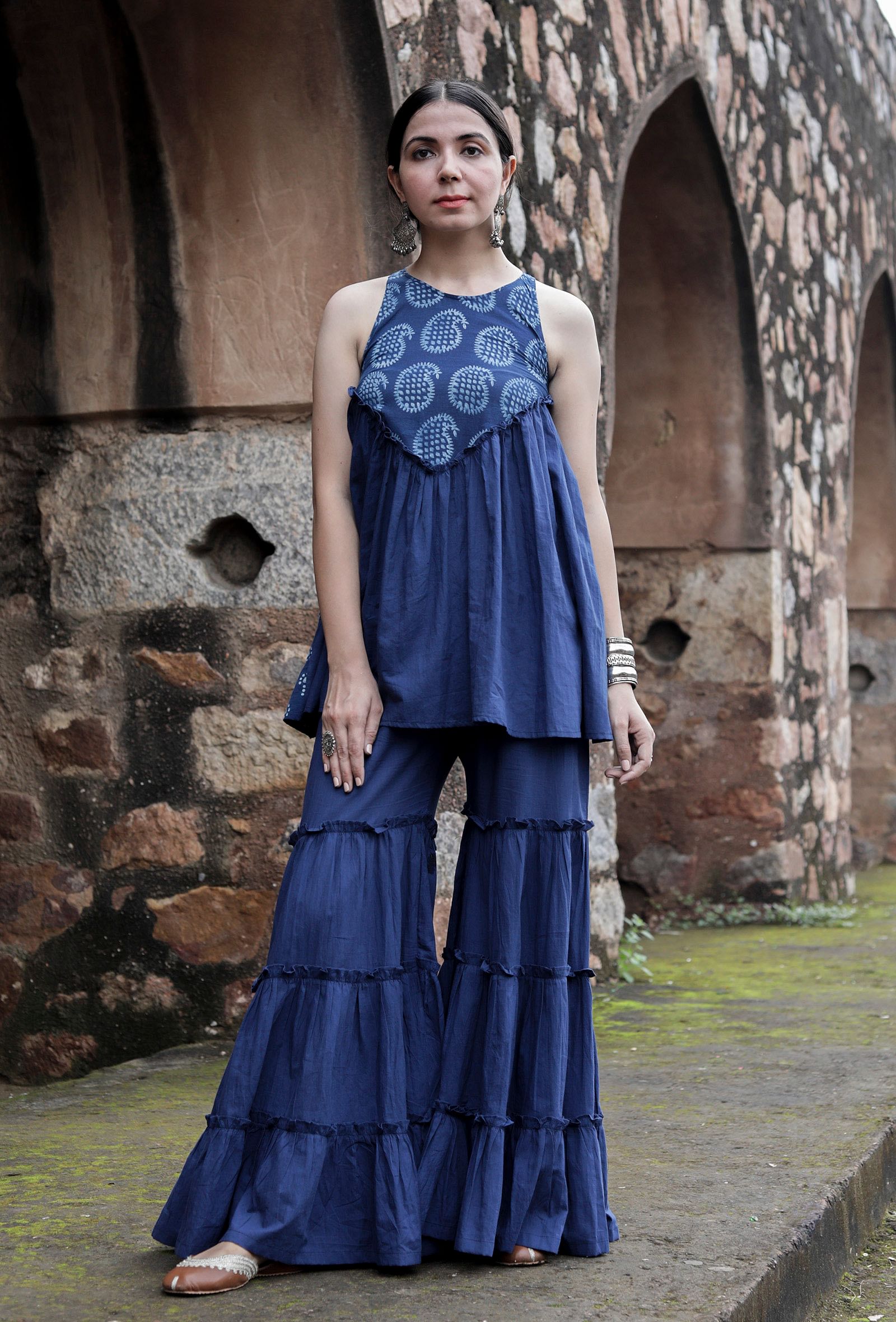 Livie Printed Blue Sleeveless Flared Kurti With Sharara & Dupatta –  EverBloom